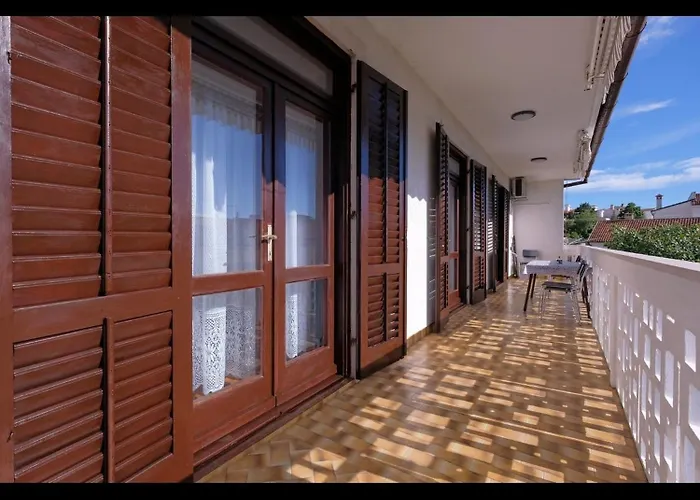 Penthouse Stella *