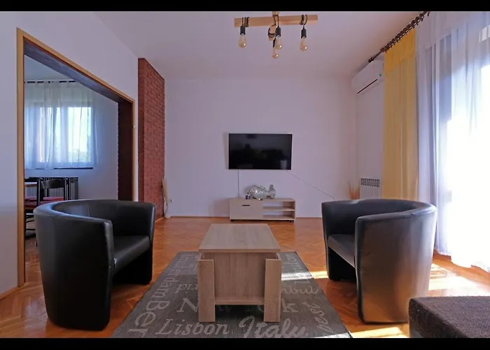 Penthouse Stella * Πούλα