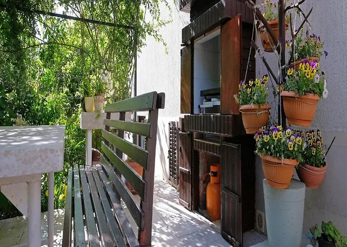 아파트 Penthouse Stella 풀라